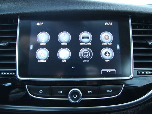 Used 2018 Buick Encore Preferred image 27