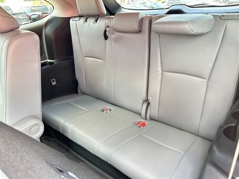 Used 2022 Toyota Highlander Platinum AWD/4WD image 20