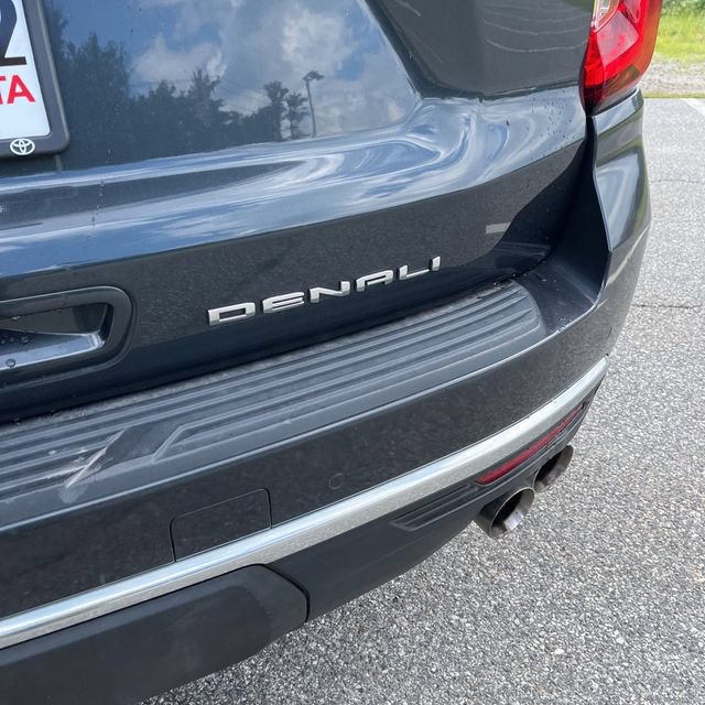 Used 2022 GMC Yukon XL Denali AWD/4WD image 8