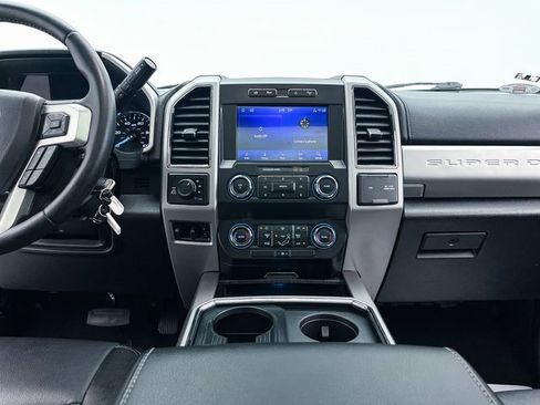 Used 2021 Ford F250 Lariat w/ FX4 Off-Road Package image 12