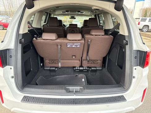 New 2026 Honda Odyssey Touring image 16