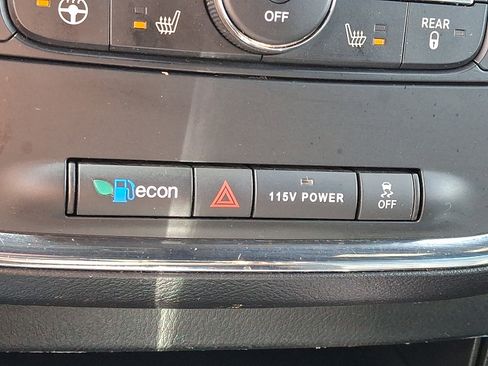 Used 2019 Dodge Grand Caravan GT FWD image 24