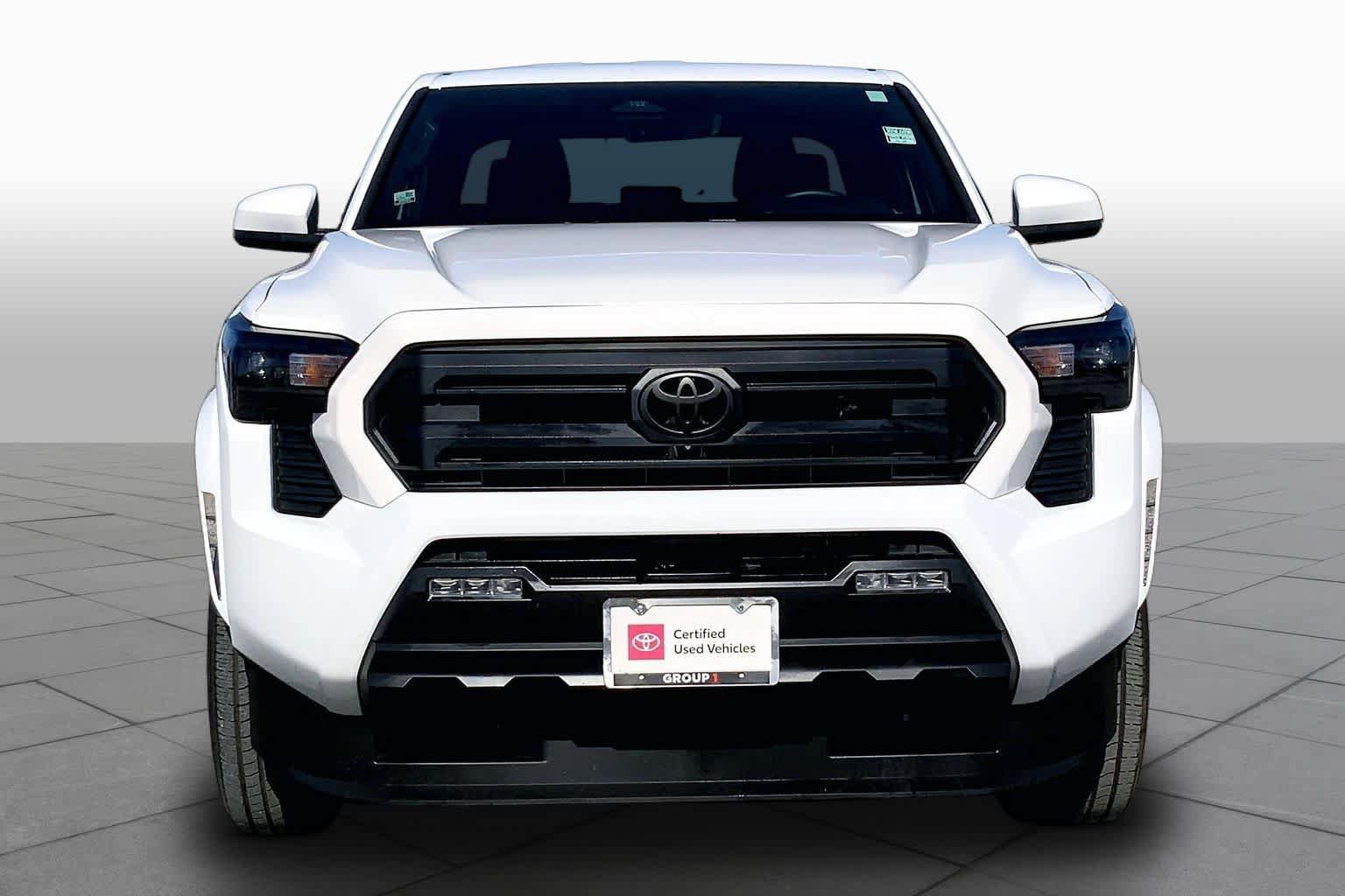 Used 2026 Toyota Tacoma SR5 RWD image 4