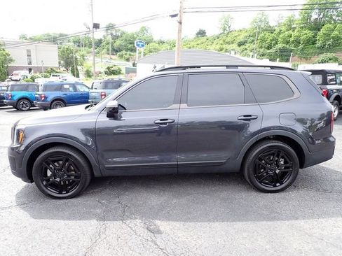 Used 2025 Kia Telluride SX Prestige X-Line AWD/4WD image 2