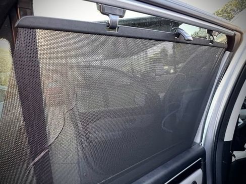Used 2025 Honda Pilot Touring image 32
