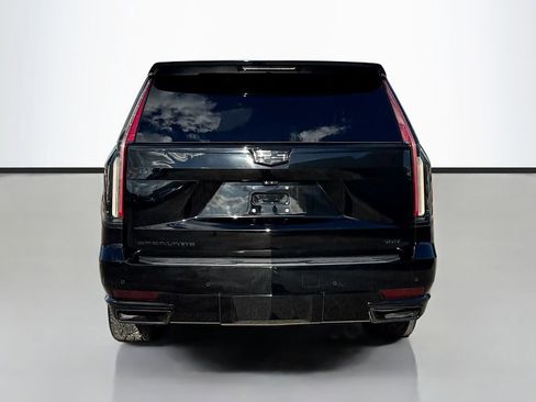 Used 2021 Cadillac Escalade Sport w/ Driver Assist Tech Package image 4