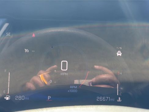 Used 2025 Chevrolet Trax LT image 15