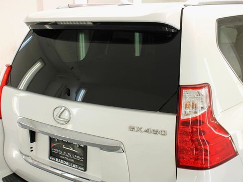 Used 2011 Lexus GX 460 Premium AWD/4WD image 19