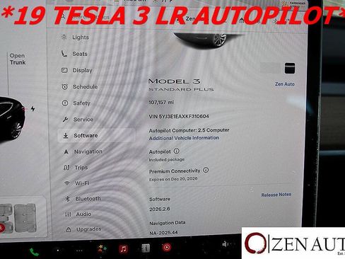 Used 2019 Tesla Model 3 Standard Range Plus image 16
