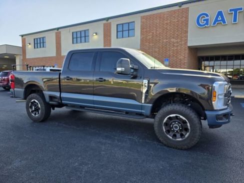 Certified 2025 Ford F250 XLT w/ Tremor Off-Road Package AWD/4WD image 2