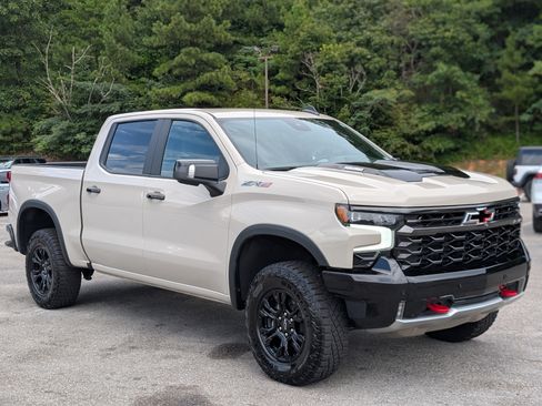 Used 2026 Chevrolet Silverado 1500 ZR2 AWD/4WD image 11
