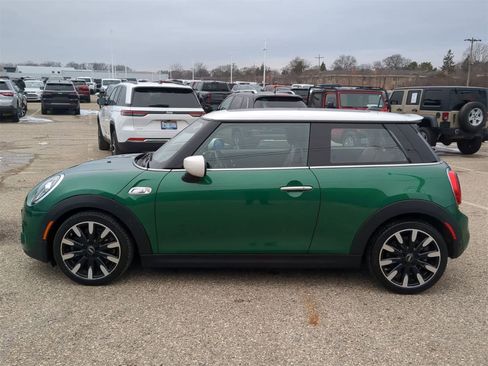 Used 2021 MINI Cooper S image 11