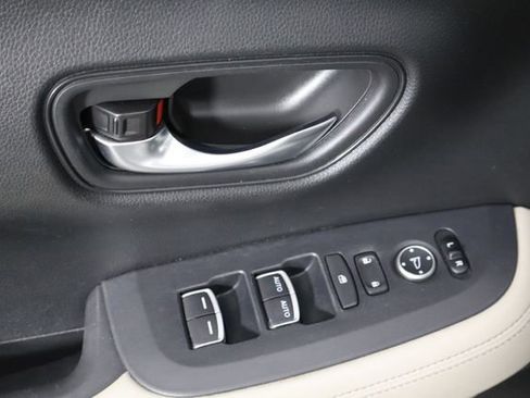 Used 2024 Honda HR-V EX-L image 21