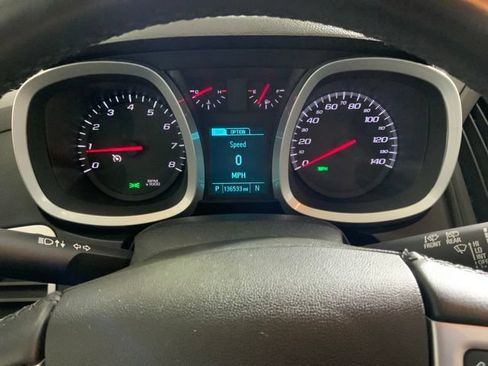 Used 2017 Chevrolet Equinox LT w/ Convenience Package AWD/4WD image 23