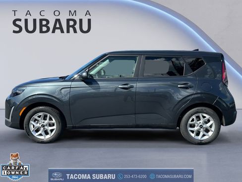 Used 2025 Kia Soul LX w/ LX Technology Package FWD image 2