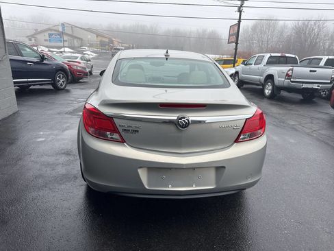 Used 2011 Buick Regal CXL image 7