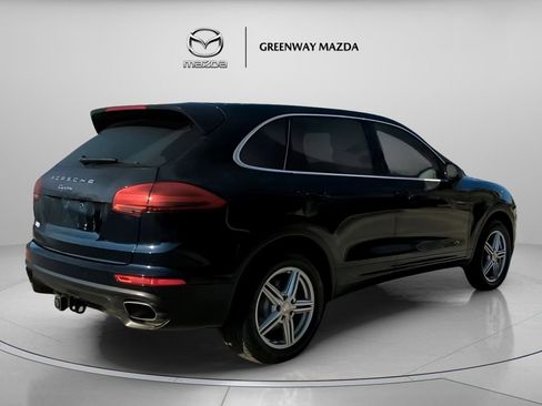 Used 2016 Porsche Cayenne AWD/4WD image 26