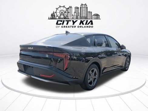 New 2026 Kia K4 FWD image 5