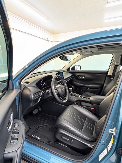 Used 2024 Honda HR-V EX-L image 17