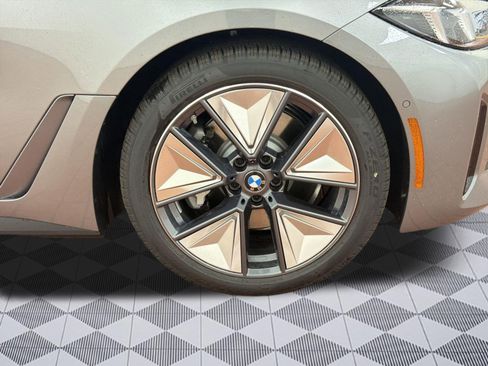 Used 2026 BMW i4 xDrive40i w/ Premium Package AWD/4WD image 11
