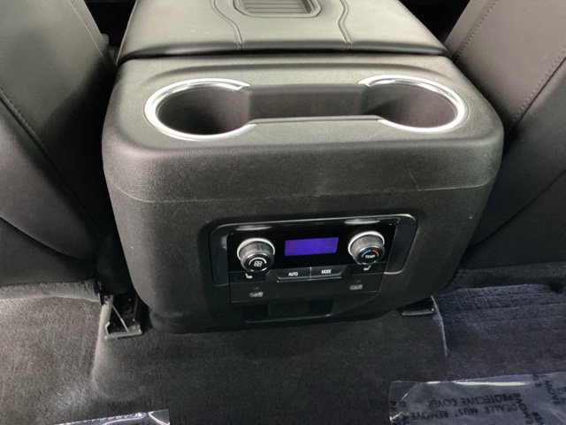 Used 2021 Chevrolet Tahoe Z71 w/ Z71 Signature Package AWD/4WD image 23