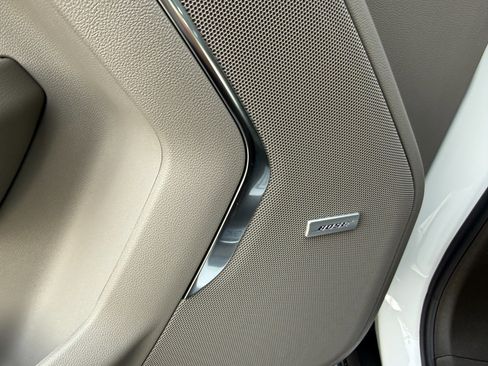 New 2026 GMC Yukon Elevation image 28