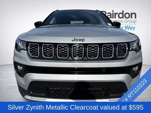Used 2024 Jeep Compass Limited AWD/4WD image 2