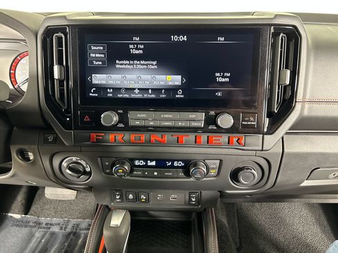 Used 2026 Nissan Frontier PRO-4X w/ Pro-4x Convenience Package AWD/4WD image 16