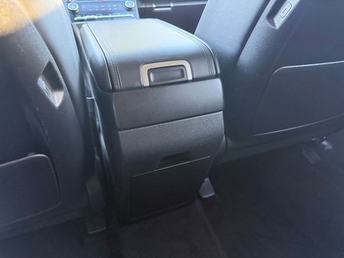 Used 2025 Hyundai Santa Fe SEL image 24