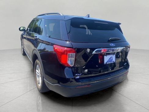 Used 2024 Ford Explorer XLT AWD/4WD image 6