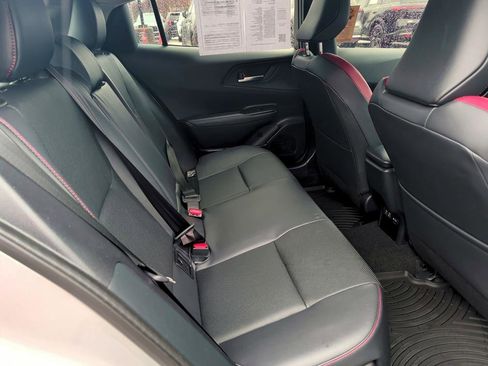 Used 2026 Toyota Prius Plug-In Hybrid image 13