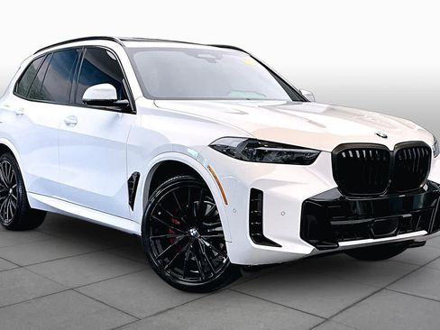 Used 2026 BMW X5 sDrive40i w/ Executive Package RWD image 3