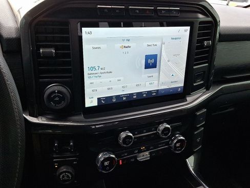 Used 2021 Ford F150 XLT w/ Equipment Group 302A High image 11