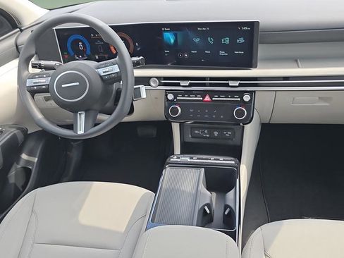 New 2026 Hyundai Tucson Blue SE AWD/4WD image 11