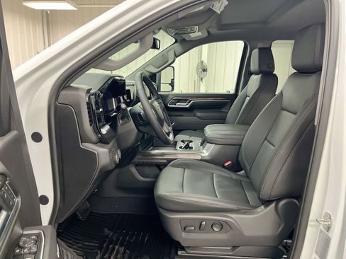 New 2026 Chevrolet Silverado 2500 LTZ w/ LTZ Plus Package AWD/4WD image 20