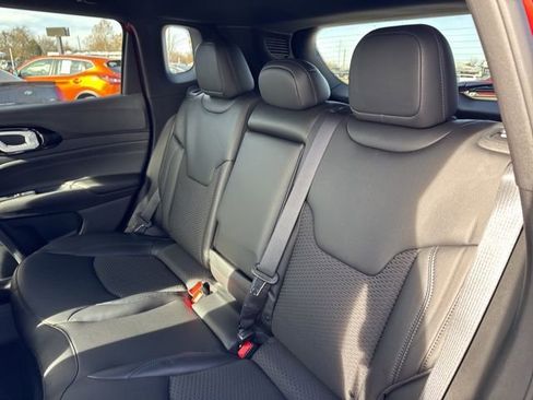 New 2026 Jeep Compass Latitude AWD/4WD image 12
