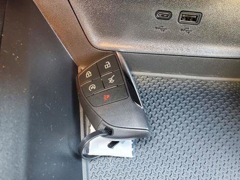 New 2026 Chevrolet Equinox LT w/ Convenience Package II image 19