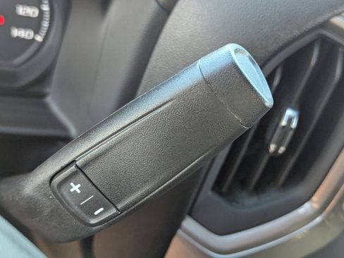 Certified 2025 Chevrolet Silverado 1500 Custom image 29