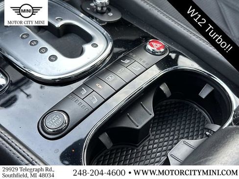 Used 2015 Bentley Flying Spur W12 image 39