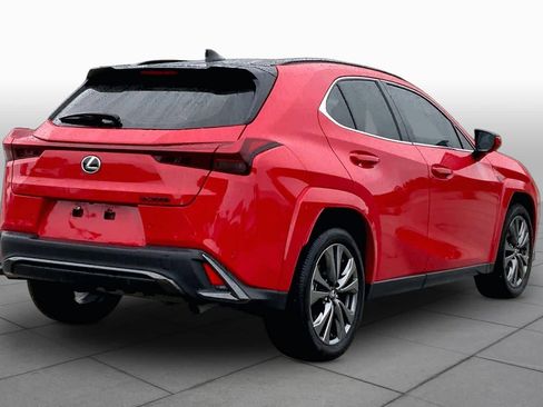 Used 2025 Lexus UX 300h FWD image 13
