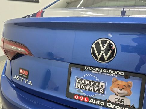 Used 2023 Volkswagen Jetta S image 7
