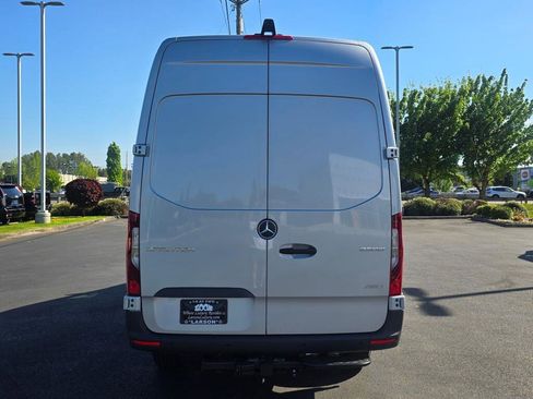 New 2026 Mercedes-Benz Sprinter 2500 image 5
