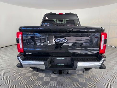 New 2026 Ford F250 Lariat w/ FX4 Off-Road Package image 6