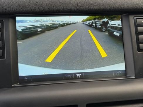 Used 2018 Land Rover Discovery Sport HSE AWD/4WD image 19