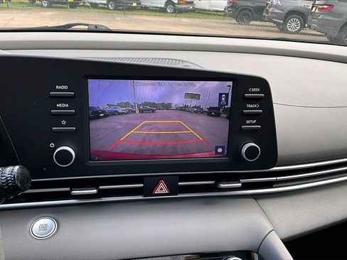 Used 2021 Hyundai Elantra SEL w/ Cargo Package image 21