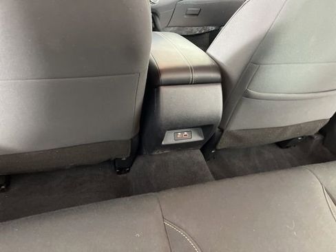 Used 2023 Nissan Altima 2.5 SV w/ SV Premium Package FWD image 45