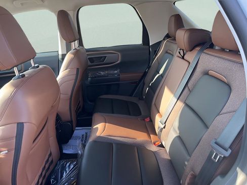 New 2026 Ford Bronco Sport Outer Banks w/ Outer Banks Tech Package+ AWD/4WD image 16