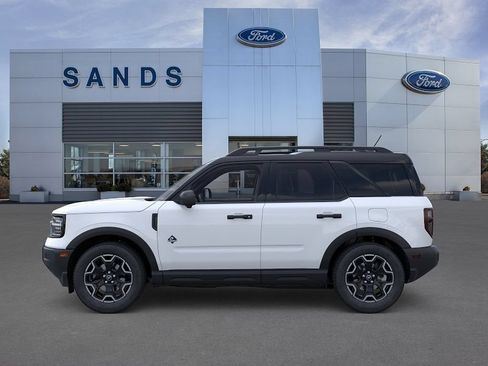 New 2026 Ford Bronco Sport Outer Banks w/ Outer Banks Tech Package+ AWD/4WD image 3