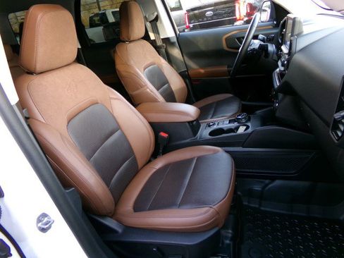 Used 2024 Ford Bronco Sport Badlands w/ Premium Package image 14