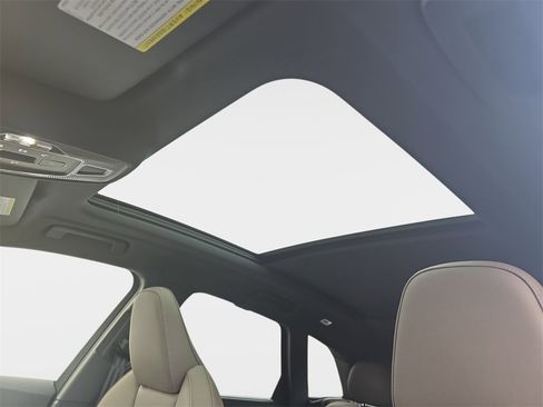 Used 2025 Audi Q5 Prestige image 33